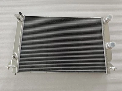 Aluminum Radiator For VW PASSAT 3B3 3B6 Variant 4.0 W8 4motion AT, OE 3B0121253B - Image 1 of 4