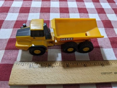 Camión de volteo Ertl John Deere con licencia 0620CX00 juguetes de colección coleccionistas granja Foto 1 de 4