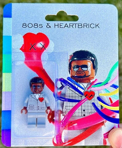 NEW CanvasDon Kanye West figure - 808S & Heartbrick Heartbreak, SOLD OUT!! Cover