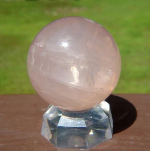 Esfera de cuarzo rosa estrella/bola de cristal con arco iris ~ Madagascar - Imagen 1 de 12