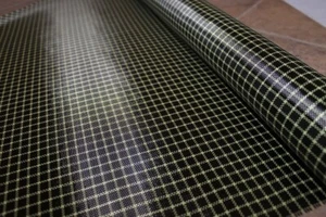 MADE IN EU - 1K Carbon fiber Kevlar Aramid Hybrid Cloth Fabric 30x20cm 105g/m² - Picture 1 of 7