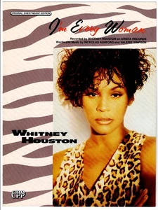 1993 I'm Every Woman Whitney Houston Photo Cover Piano Vocal Guitar NOS - Picture 1 of 4