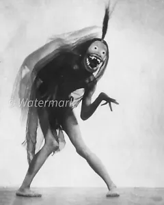 RETRATO surrealista vintage de William Mortensen - FOTO PUBLICITARIA 8X10 - Imagen 1 de 1