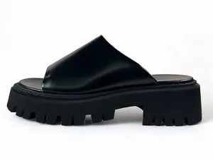 Balenciaga Black Leather Tractor Sandals size US 12, EU 45, Made in Italy - Picture 1 of 6