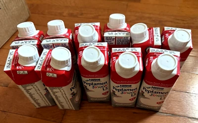 Fórmula pediátrica péptido Peptamen Junior 1,5 11 x 8,45 oz sin sabor diciembre 2025 Foto 1 de 4