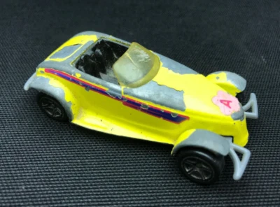 Matchbox Chrysler Diecast Collectable Scale 1:56 (plastic/diecast construction) - Image 1 of 4