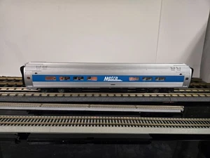 LK MTH Premier Metra Amfleet Coach # 597 - Picture 1 of 9