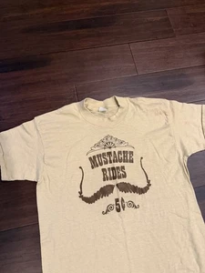 Vintage 80er Jahre Schnurrbartfahrt Biker lustig Neuheit Kunst Einzelnaht T-Shirt Größe Large - Bild 1 von 6