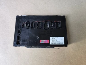 Mercedes W164 W251 ML GL Rear SAM Control Module Signal Acquisition # 1645407845 - Picture 1 of 8
