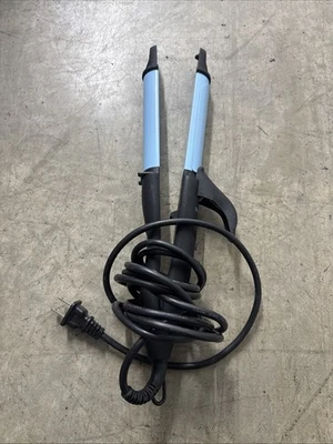 Bio Ionic Nano Ionic 3-in-One Styling Iron. - Image 1 of 3