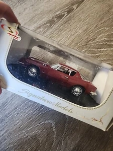 Signature Models 1963 Studebaker Avanti 1:32 Scale Original Box NICE - Picture 1 of 2