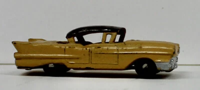 Cadillac DeVille 1958 original vintage marca AHI hecho en Japón sedán escala HO Foto 1 de 4