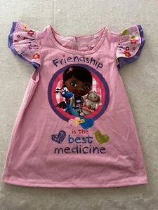 Disney Doc McStuffins T-Shirt Top Shirt Size 5/6 Pink Friendship Is The Best Med - Picture 1 of 7