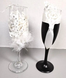 Wedding Champagne Flute Bride Groom Decorated Toasting Glass Decor Box Gift Set - Picture 1 of 7