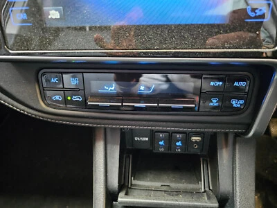 2016 TOYOTA AURIS VVT-I MK2 5DRS HATCH A/C HEATER CLIMATE CONTROLS REF20851 - Image 1 of 4