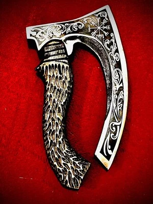 Hacha cortadora de pizza vikinga hecha a mano - Hoja de acero grabada | Mango de agarre de asta Foto 1 de 4