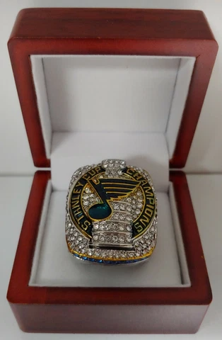 Ryan O'Reilly - 2019 St. Louis Blues Stanley Cup Ring With Wooden Display Box Cover