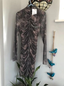 Zara Womens Green and Gray pattern Bodycon Long Sleeve Dress Size M - Picture 1 of 8