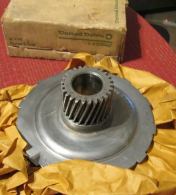 NOS 1962-1963 Chevrolet,Corvette Powerglide Clutch flange, in box, 3789067 - Image 1 of 2