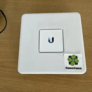 Routeur de passerelle de sécurité Ubiquiti Unifi USG - Photo 1/6
