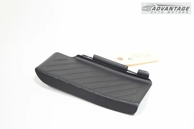 AUDI A3 8V 2015-2017 REPOSAPIÉS DELANTERO IZQUIERDO CUBIERTA PEDAL MUERTO PANEL DE AJUSTE OEM Foto 1 de 4