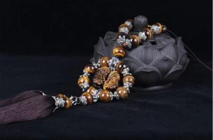 Retro Car Hanging Car Interior Accessories Rearview Mirror Pendant Ornaments - Picture 1 of 6