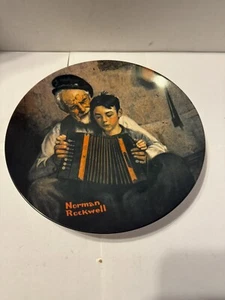 The Music Maker"" NORMAN ROCKWELL 8,5"" Teller Weihnachten KNOWLES 1981 - Bild 1 von 5