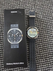 Samsung Galaxy Watch Ultra 47mm Titanium Silver - Picture 1 of 2