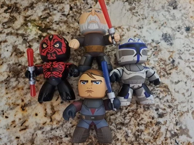 Figura Mighty Muggs, Star Wars, Darth Maul, 6" + Conde Dooku + Capitán Rex + Anakin  Foto 1 de 4