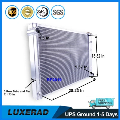 Radiador de aluminio de 3 filas apto para camioneta Chevrolet C10 C20 C30 1981 1982 1983 1984 1985 Foto 1 de 4