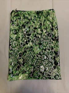 GK ELITE Gymnastics Grip Bag - Green Snake Print, Sequin Decor, Shiny Silver - Picture 1 of 3