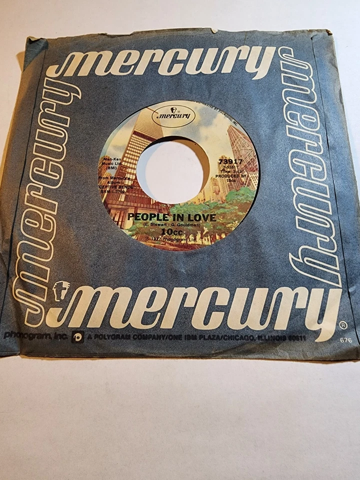 10CC : People In Love / Don't Squeeze Me Like Toothpaste  1977 VG F246 - Image 1 of 1