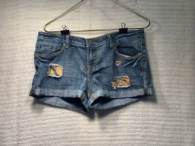 Pantalones Cortos Denim Mudd Boho Puños Desgastados Talla 34, etiquetados 11 Foto 1 de 4