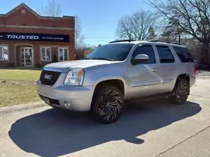 2008 GMC Yukon SLT - Picture 1 of 25