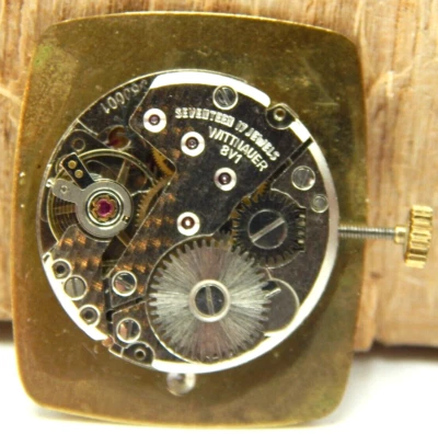 Vintage Wittnauer 17 jewel 8V1  men's watch movement with gemmed dial and crown - Image 1 of 4