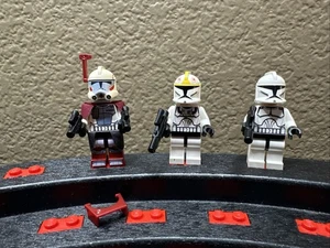 LEGO Star Wars Minifigure Clone ARC Trooper, Pilot, Phase 1 Clone Lot Of 3 E6 - Picture 1 of 5