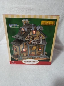 Buck’s Hunting Cabin Lemax Vail Village Collection 2007 beleuchtetes Gebäude 75529  - Bild 1 von 3