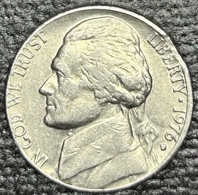 1976-D Jefferson Nickel ~ Clipped Planchet Error ~ Circulated - Image 1 of 2