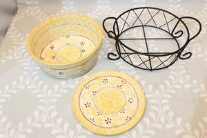 Temp-tations Backformen gelb alte Welt 1 Quart runde Kasserolle mit Untersetzer & Korb - Bild 1 von 9