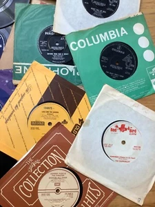 20 x  1960s  7 inch vinyl JOB LOT.  Superb selection. See description.GREAT GIFT - Picture 1 of 8