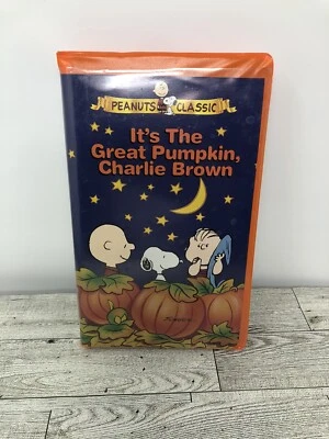 It’s The Great Pumpkin Charlie Brown Vhs Tape Peanuts Clamshell - Image 1 of 3