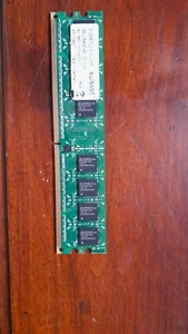 Swissbit 512MB RAM Memory Notebook SEU06464D4B71EP-30R PC2-5300U-555 DDR2-667 - Bild 1 von 1