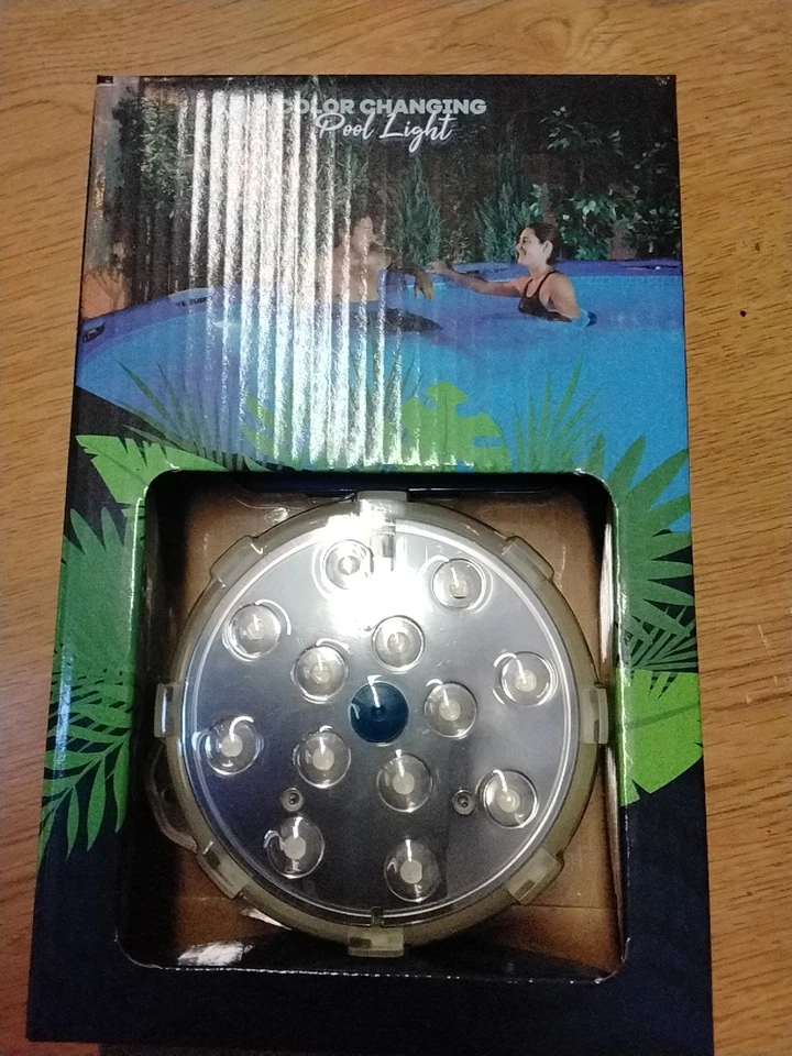 Водонепроницаемый магнитный светодиодный настенный светильник для бассейна с пультом дистанционного управления меняющий цвет - Изображение 1 из 1