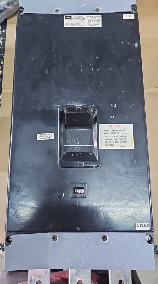 FEDERAL PACIFIC E365 E-365 600A 600V 3 POLOS Foto 1 de 4