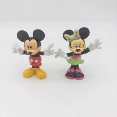 Lote de 2 figuras de acción flexibles de Mickey y Minnie Mouse de Disney Foto 1 de 4
