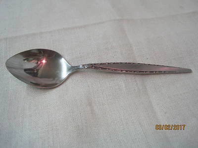 Vintage Oneida Community Stainless oval Soup spoon Venetia - Image 1 of 4