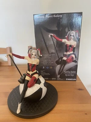 Galería de figuras de fantasía raras-Harley Quinn por Luis Royo Foto 1 de 4