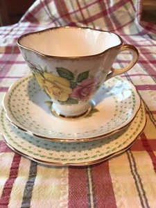 Vintage English China trio Teacup saucer cake plate  Roses Queen Anne Georgian - Picture 1 of 6