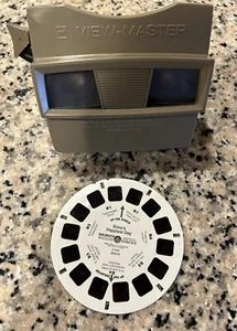 Vintage View Master Viewer GAF Tan/Brown with Elmo Reel Collectible Toy - Picture 1 of 11