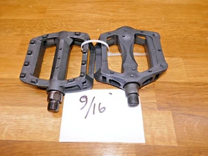 Adult bike Pedals 9/16, 4 pairs all new and unused mixed designs - Picture 1 of 4
